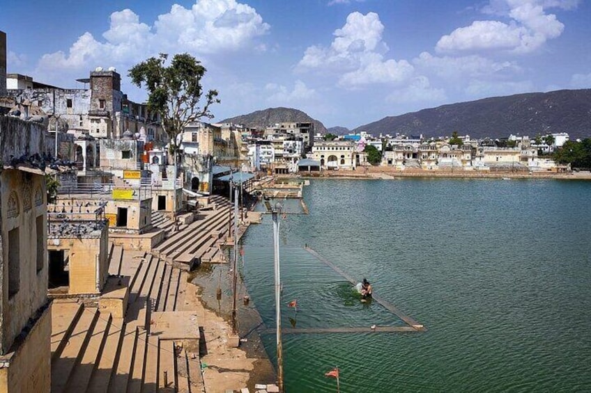 Pushkar Lake and Ghats