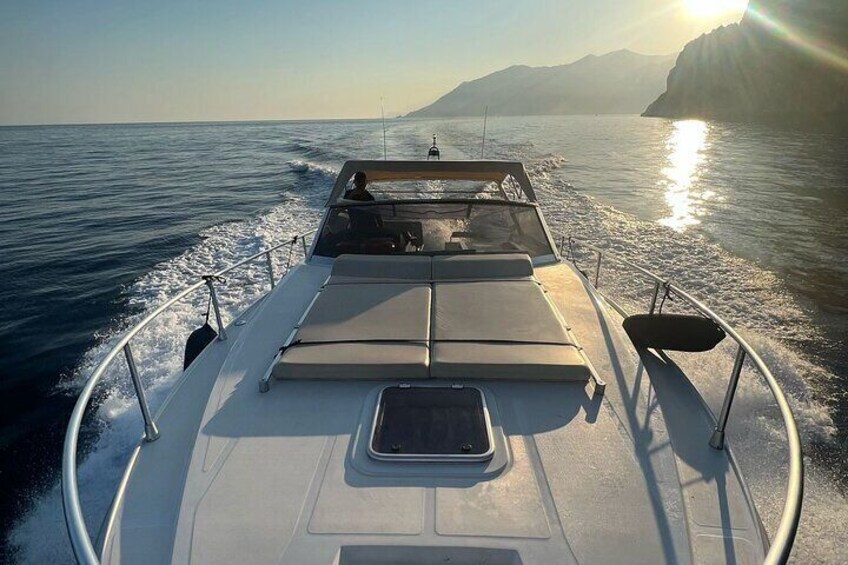 4-hour private boat tour of Amalfi at sunset 