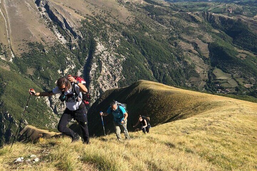 Private Trekking in the Sibillini Mountains Park