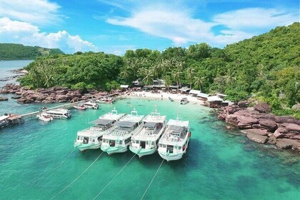 Amazing Phu Quoc Three Island Tour with Cable Car