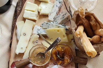 Lake Garda: tasting of typical products with dinner