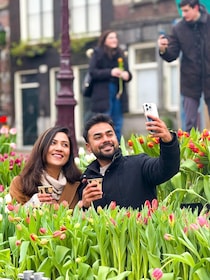 Amsterdam: Premium Tulip Boat Canal Tour