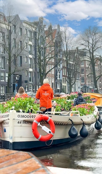 Picture 5 for Activity Amsterdam: Exclusive Tulip Tour Experience on the Water