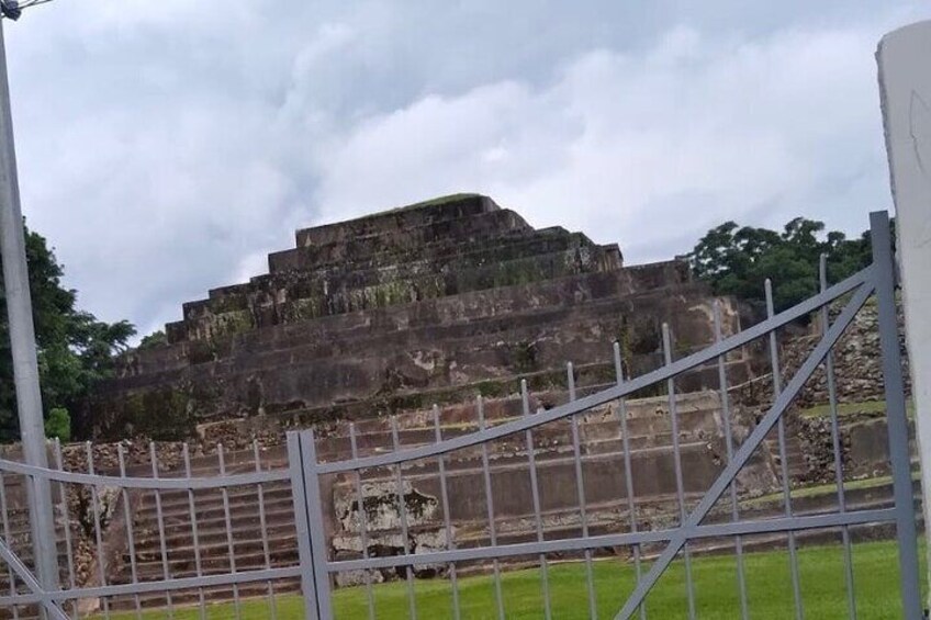 Archaeological Route: Ruins of Tazumal, Casa Blanca and San Andrés.