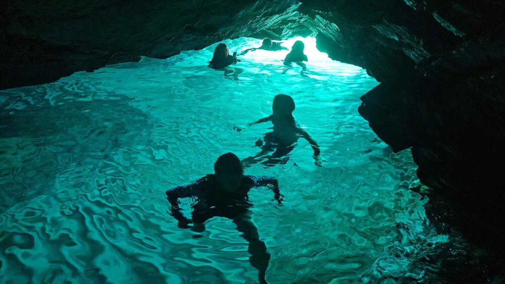Elaphite Cave & Kayak Tour