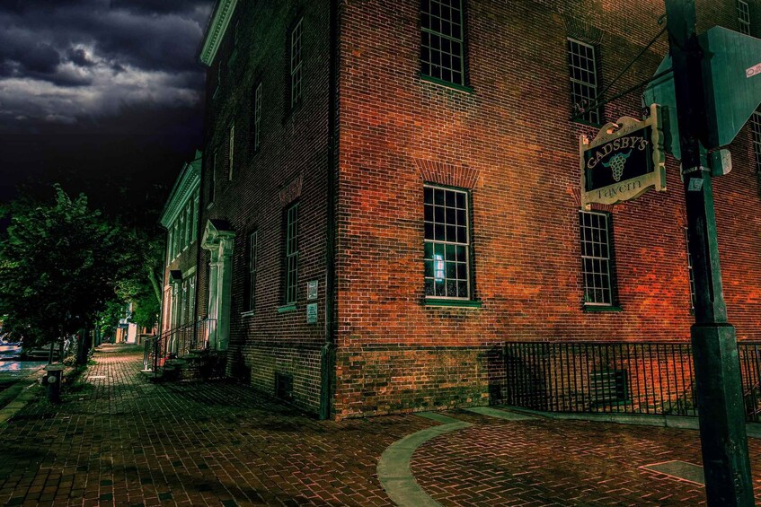 Alexandria: Ultimate Dead of Night Walking Ghost Tour