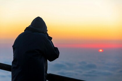 ทัวร์ชมพระอาทิตย์ขึ้นที่ Pico do Arieiro พร้อมอาหารเช้าแบบท้องถิ่น