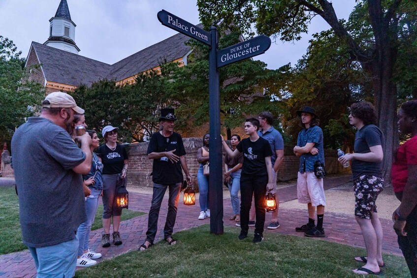 Picture 12 for Activity Colonial Williamsburg: Dead of Night Ghost Hunt