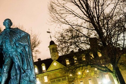 Colonial Williamsburg: Caza de fantasmas en plena noche