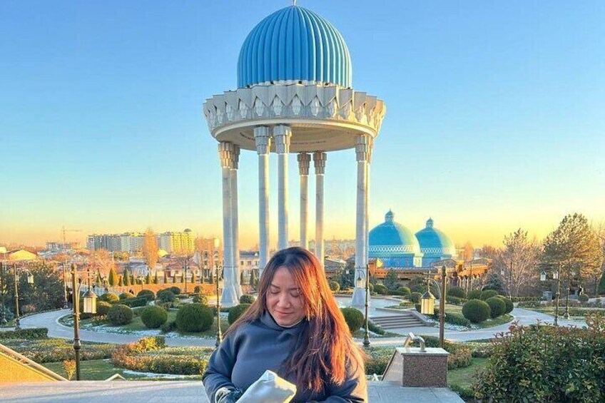 Tashkent city tour guide with car