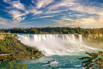 Niagara Falls Self-Guided Drive from Canada