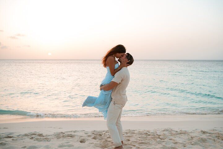  Private Vacation Photoshoot with Photographer in Outer Banks