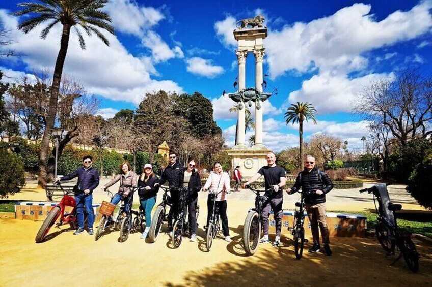 Full day in Seville/ E-Bike, Monuments, Boat and Flamenco Show