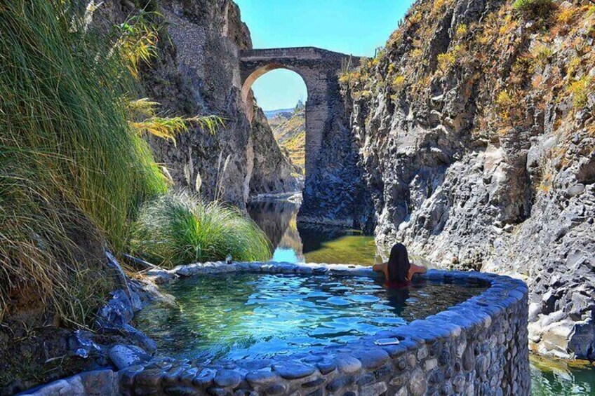 Chacapi thermal baths 