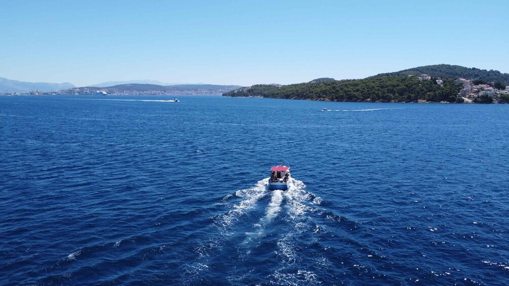 Picture 6 for Activity From Trogir: Guided Panoramic Boat Tour with Drinks