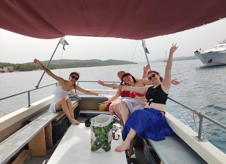 Picture 10 for Activity From Trogir: Guided Panoramic Boat Tour with Drinks