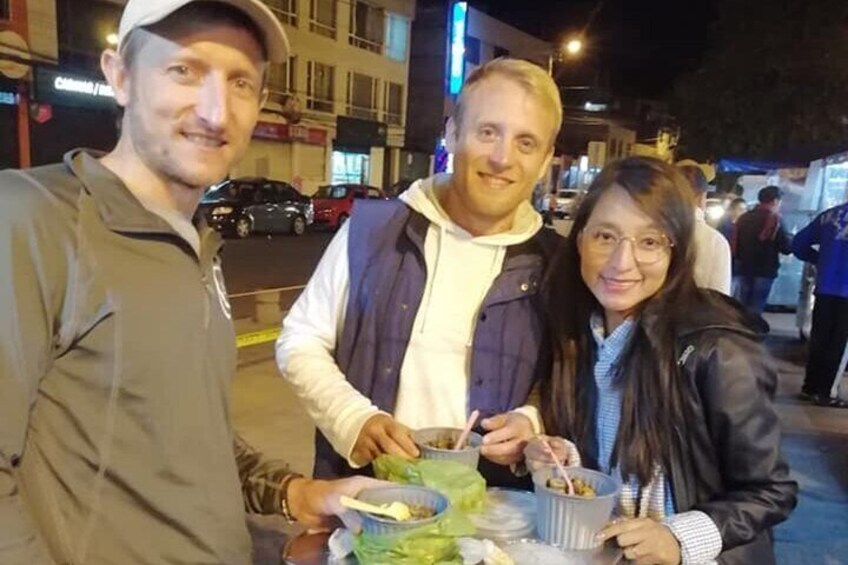 Oldtown Sunset with Chocolate Tasting and Local Cuisine in Quito