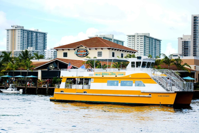 Picture 9 for Activity Fort Lauderdale: Water Taxi All-Day Pass