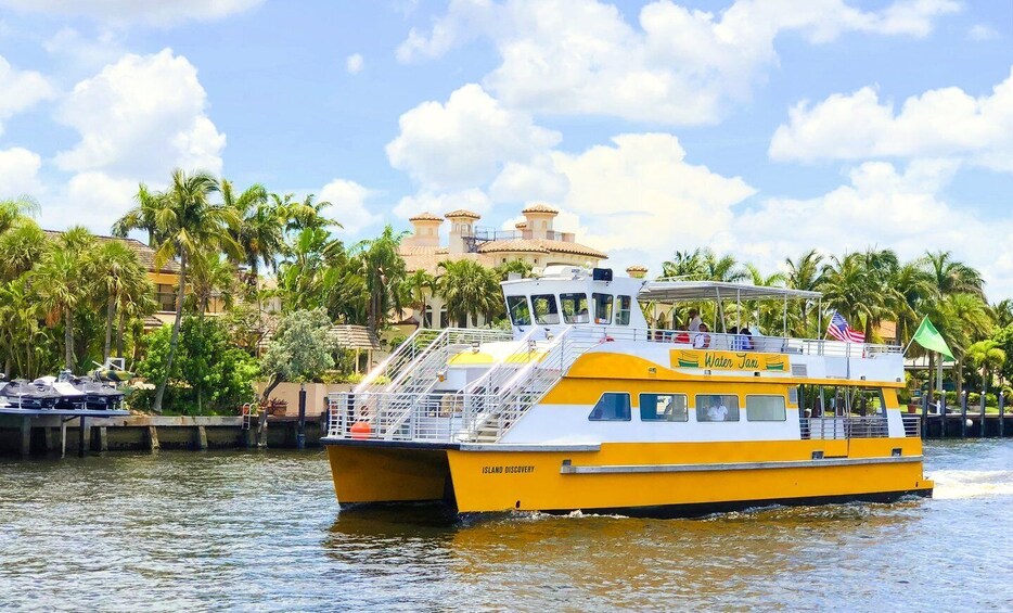 Picture 10 for Activity Fort Lauderdale: Water Taxi All-Day Pass