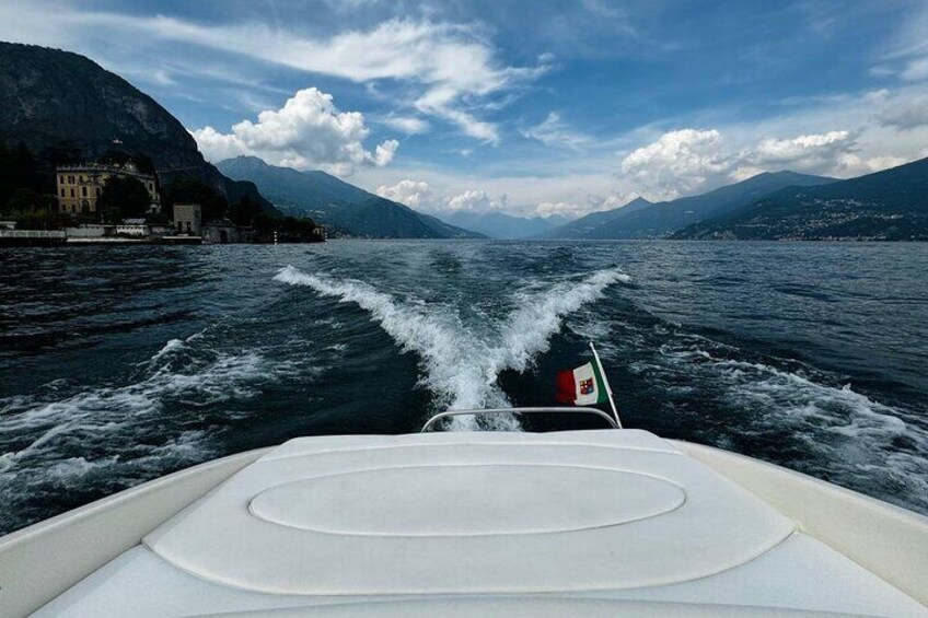 2 to 3 Hours Private Boat Tour in Lake Como 