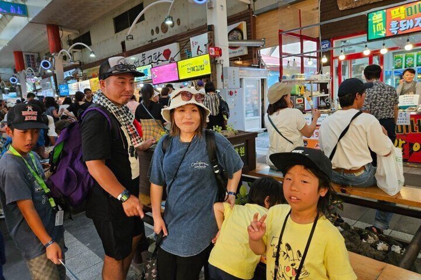 Private Taxi Tour of South Jeju With English Speaking Driver