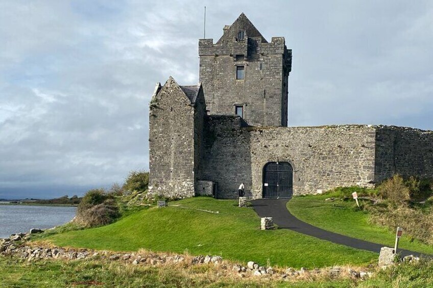 Private Cliffs of Moher and the Burren Day Tour