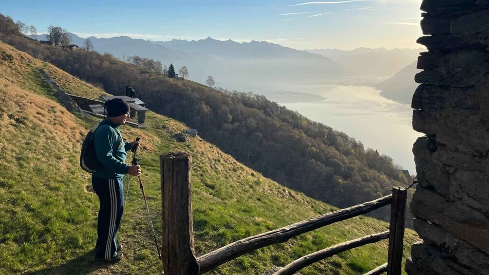 Picture 3 for Activity Lake Maggiore: Smuggler's Trekking across the border