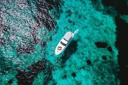 Half Day Private Yacht Tour on the Syracuse Coast