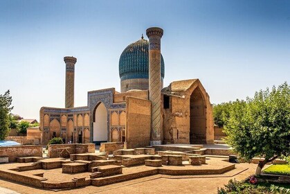 Walking Tour of Samarkand