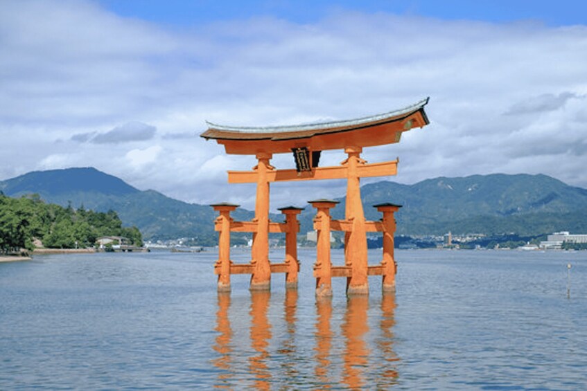 Picture 3 for Activity Hiroshima/Miyajima Private Custom Tour with Local Guide