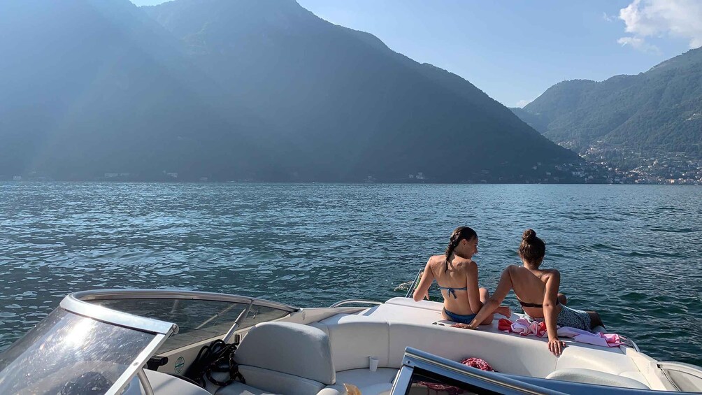 Picture 2 for Activity 1 or 2 Hours Private Boat Tour on Lake Como: villas and more