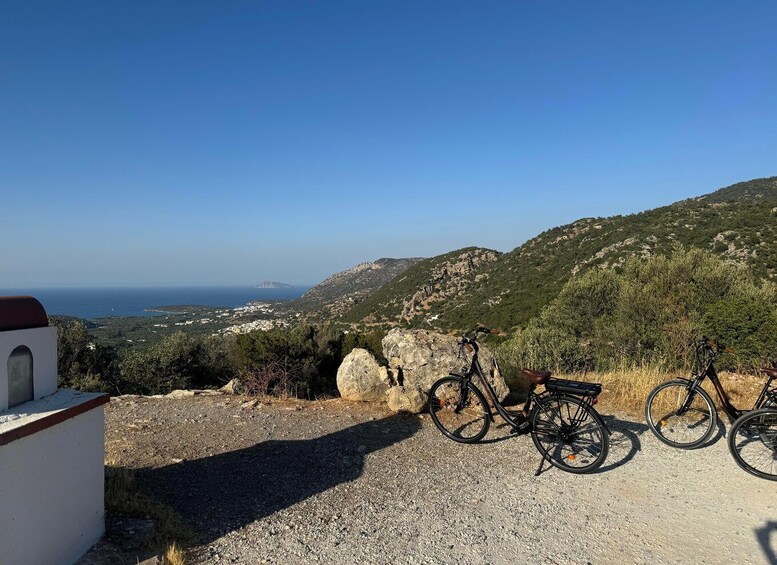 Agios Nikolaos: E-biking through picturesque villages