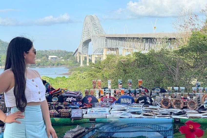 Live Panama Intensely with Full City Tour Panama