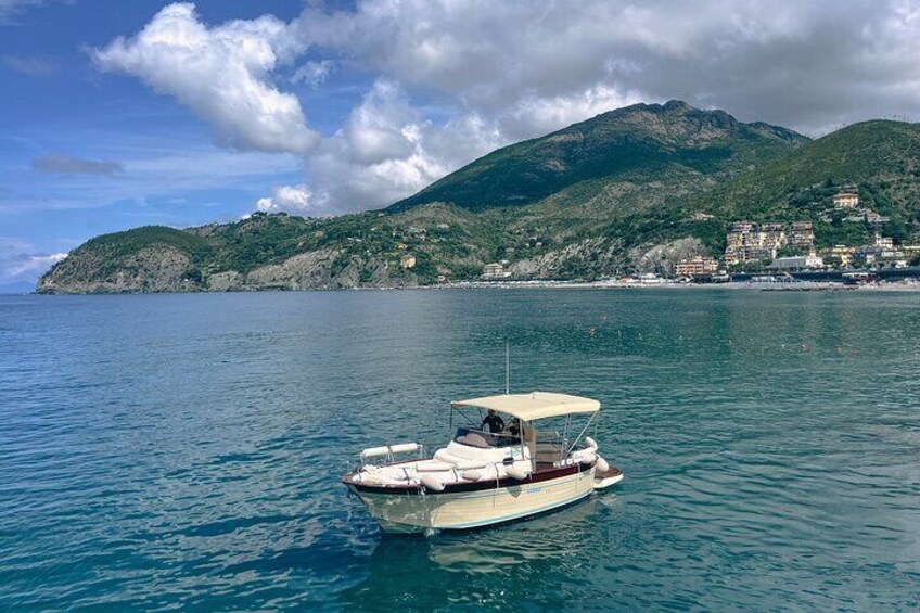 Cinque Terre private and exclusive sunset boat tour