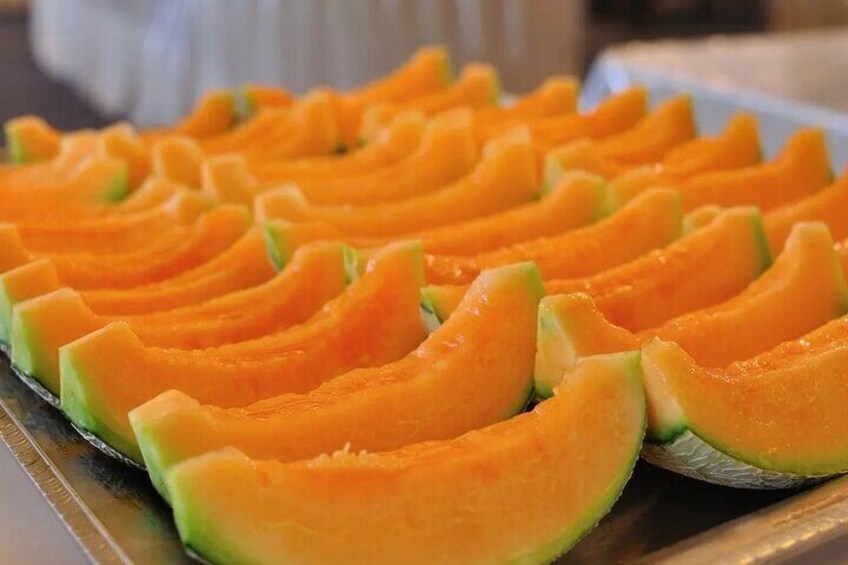 All-you-can-eat melon if you choose all-you-can-eat melon plan!