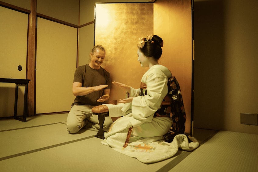 Picture 7 for Activity Kyoto: Geisha Dinner & Gion Cultural Walk