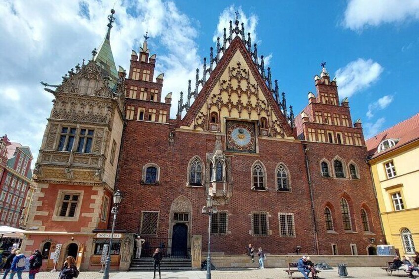 Dwarfs, Ghosts and Beer: Wrocław’s Old Town Audio Guide