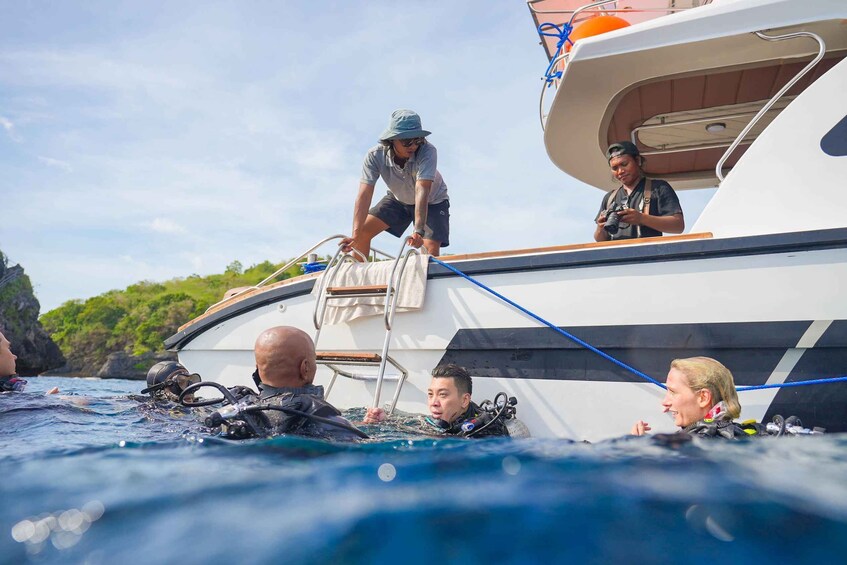 Picture 52 for Activity Bali: Nusa Penida Speedboat Trip with Snorkeling and Tour