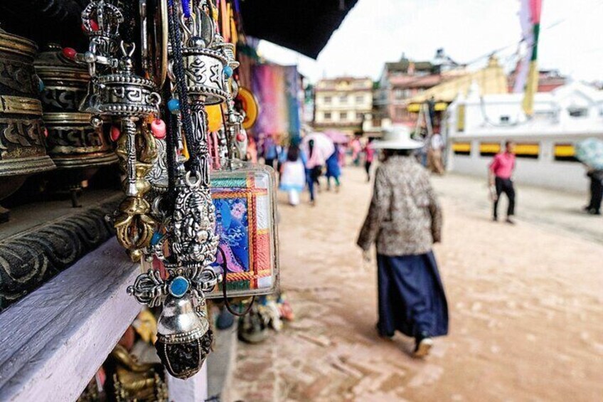 Private Guided Half Day Tour to Kathmandu Stupas and Monastery 