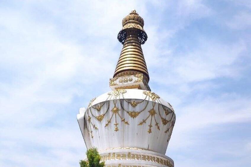 Private Guided Half Day Tour to Kathmandu Stupas and Monastery 