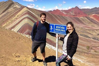 Full Day Guided Tour in Vinicunca Rainbow Mountain