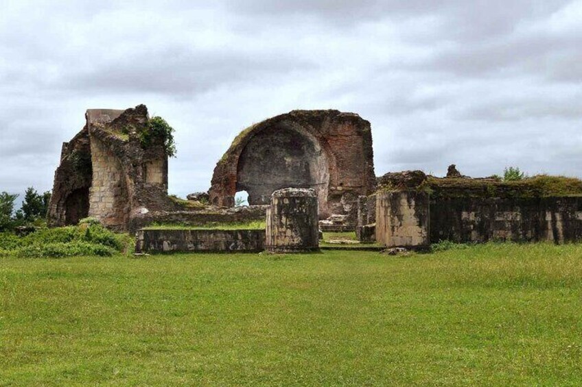 One Day tour to Vani Ancient with open air Sulfur Baths and Museum