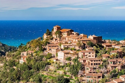 Private Scenic Loop Around the Tramuntana