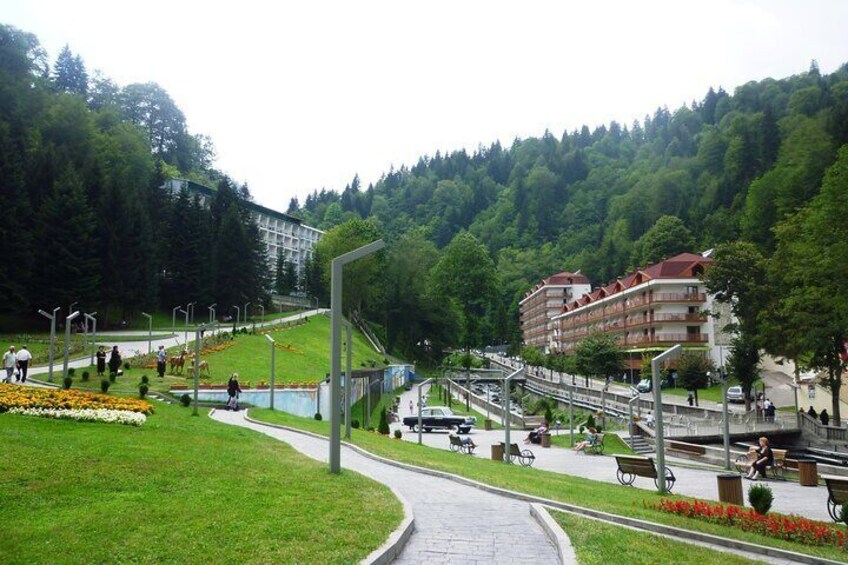Tour to Sairme Resort, Thermal Pool, and Geguti Castle