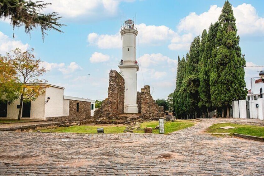 Private Tour Colonia del Sacramento from Montevideo