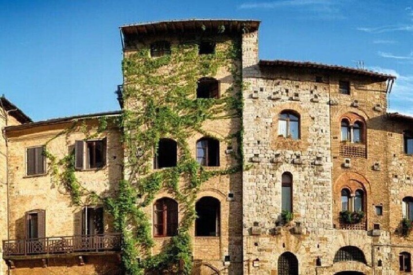 Siena, San Gimignano and Chianti Full Day Trip with Wine Tastings