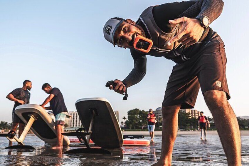 1 Hour E-foil Experience in Muscat