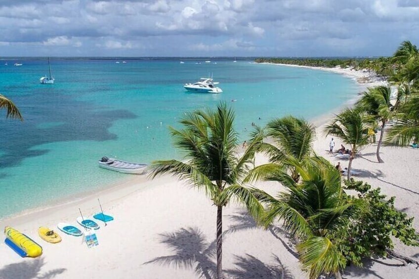 Excursion to Catalina Island with Snorkeling from Punta Cana