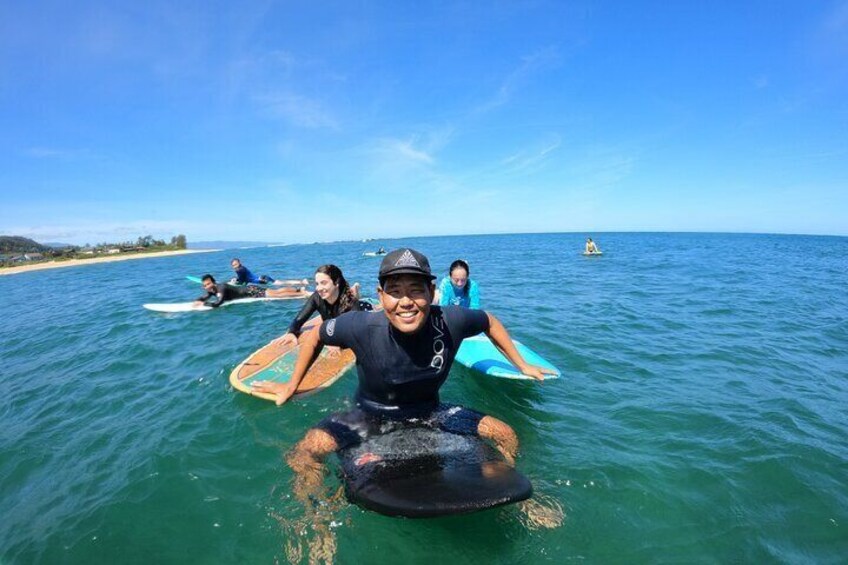 Beginner Surf Lesson in Haleiwa, Oahu