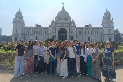 Half Day Private Tour of Kolkata with a Local Companion